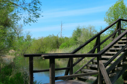 Holzbrücke über den Hauptkanal im Spreewald