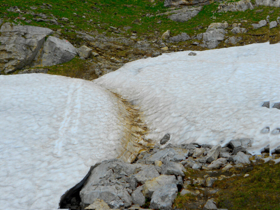 Der Aufstieg vom Vilsalpsee zum Gaishorn über die Rückseite führt über einige Schneefelder