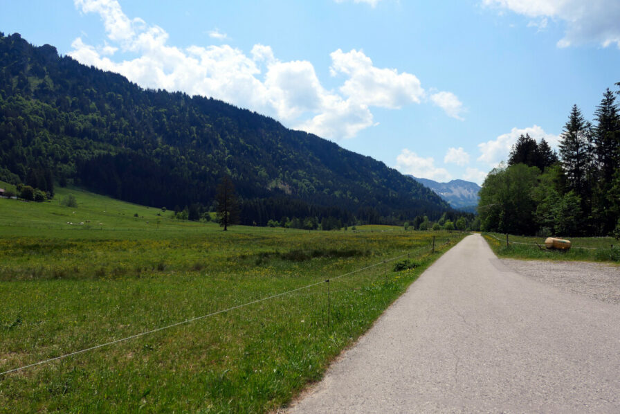 Auf dem Sebaldweg zwischen Unterjoch und den Sorgalpen